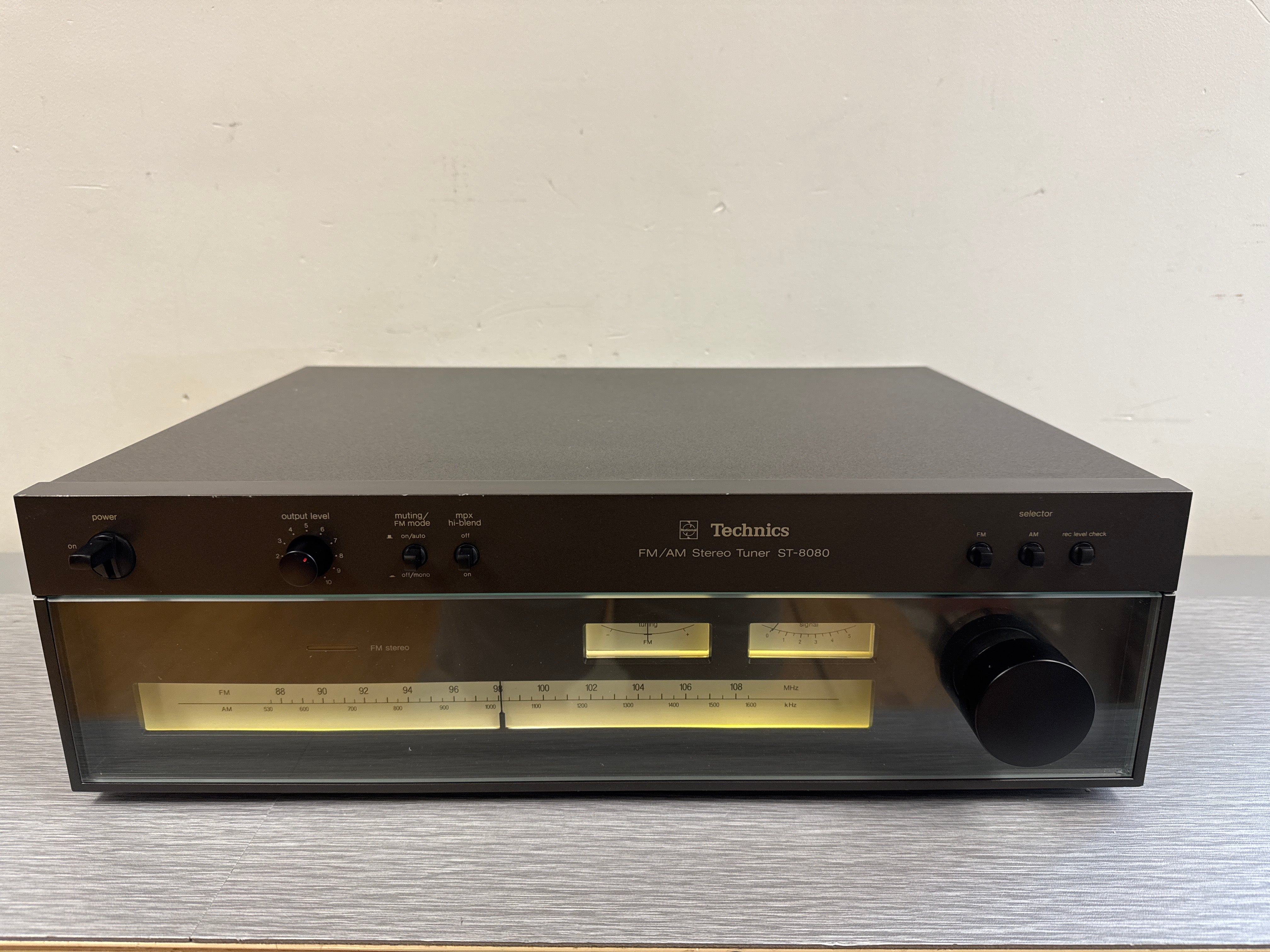 Technics ST-8080 Stereo tuner – The Turntable Store