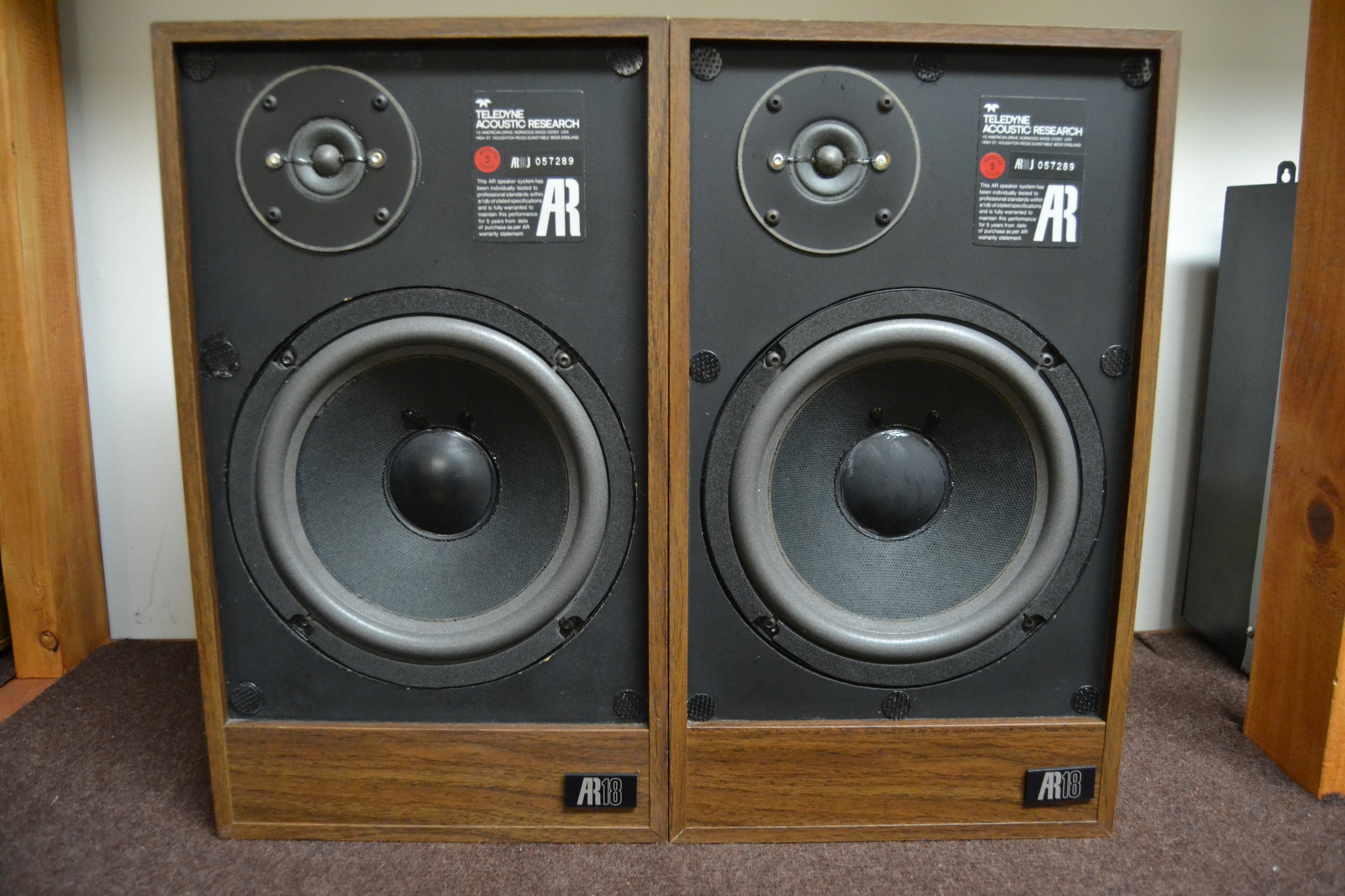 ◆大感謝祭!! Acoustic Research AR18BX m0s8760 Acoustic Research AR18 Bookshelf Speakers * Refoamed 2026 – The