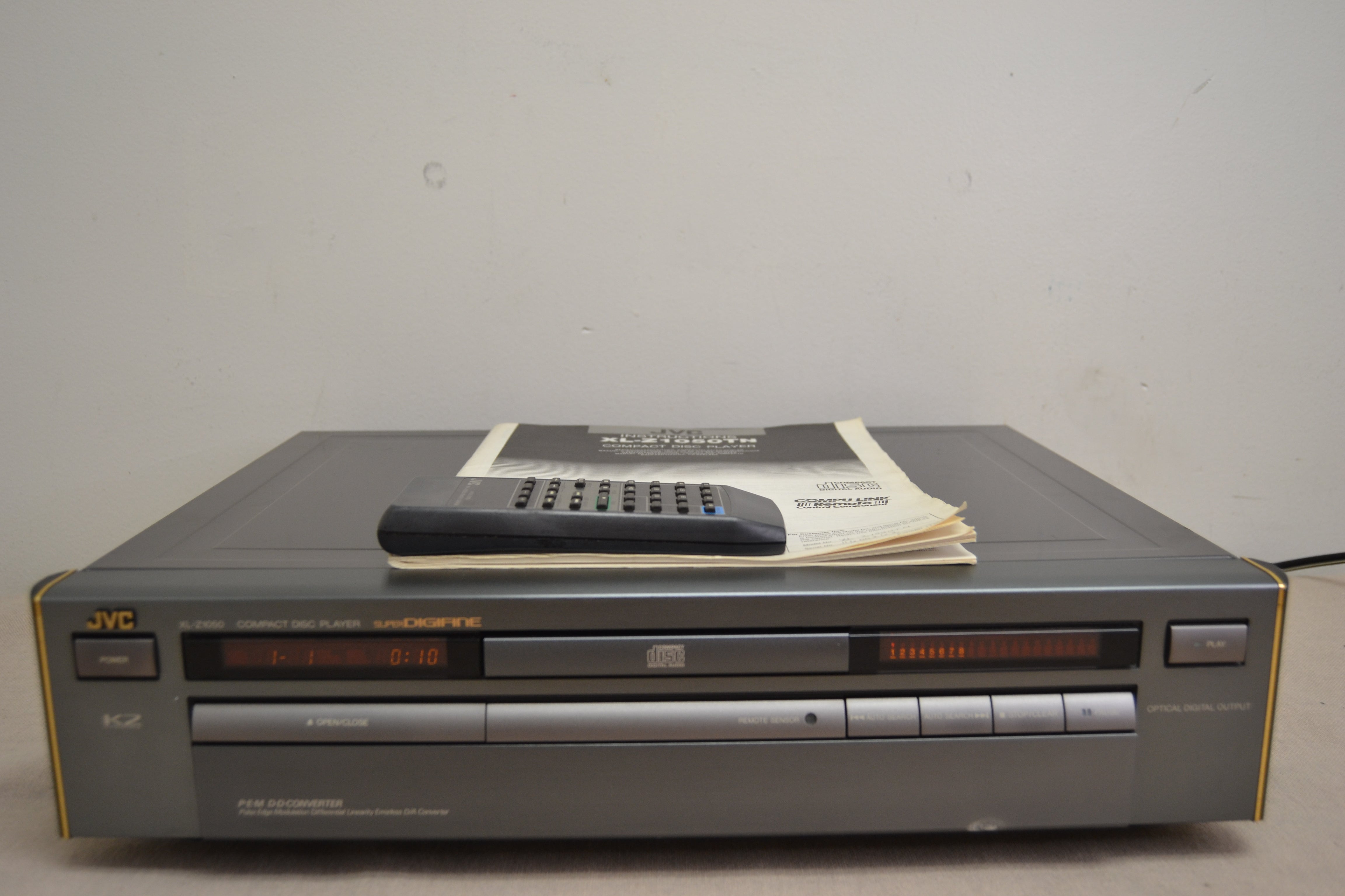 JVC XL-Z1050 Single CD Player * Manual * Remote – The Turntable Store