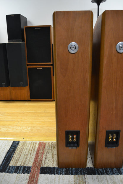 Bower & Wilkins B&W CDM-9NT Floor Standing Speakers * Local Pickup Only