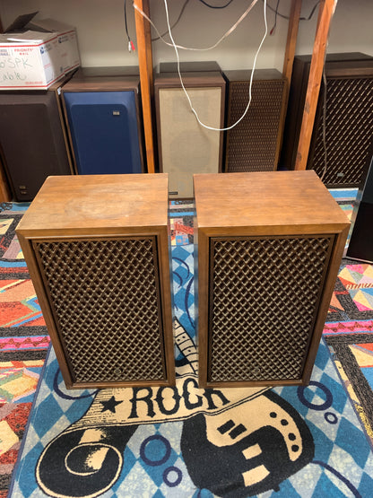 Sansui SP-100 Speakers
