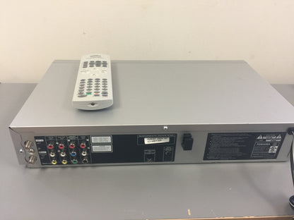 Toshiba SKD-530 DVD/VHS Player w/remote