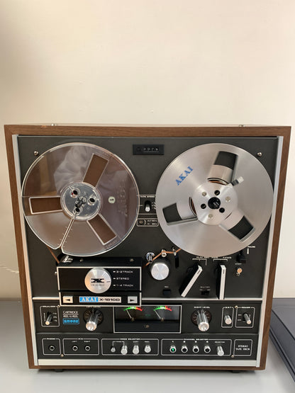 Akai X-1810D Reel to Reel Deck
