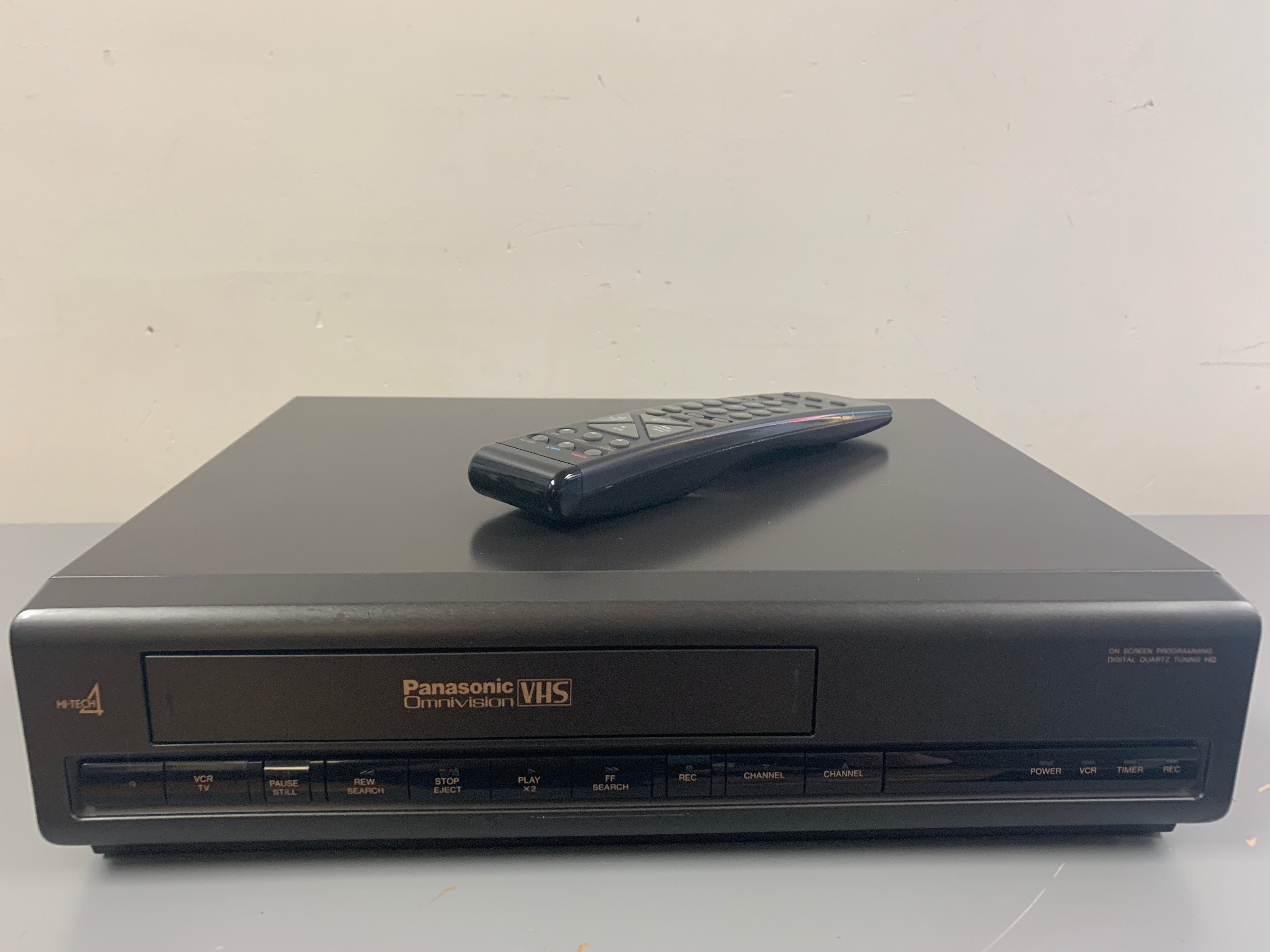 Panasonic Omnivision PV-4101 VHS *Remote