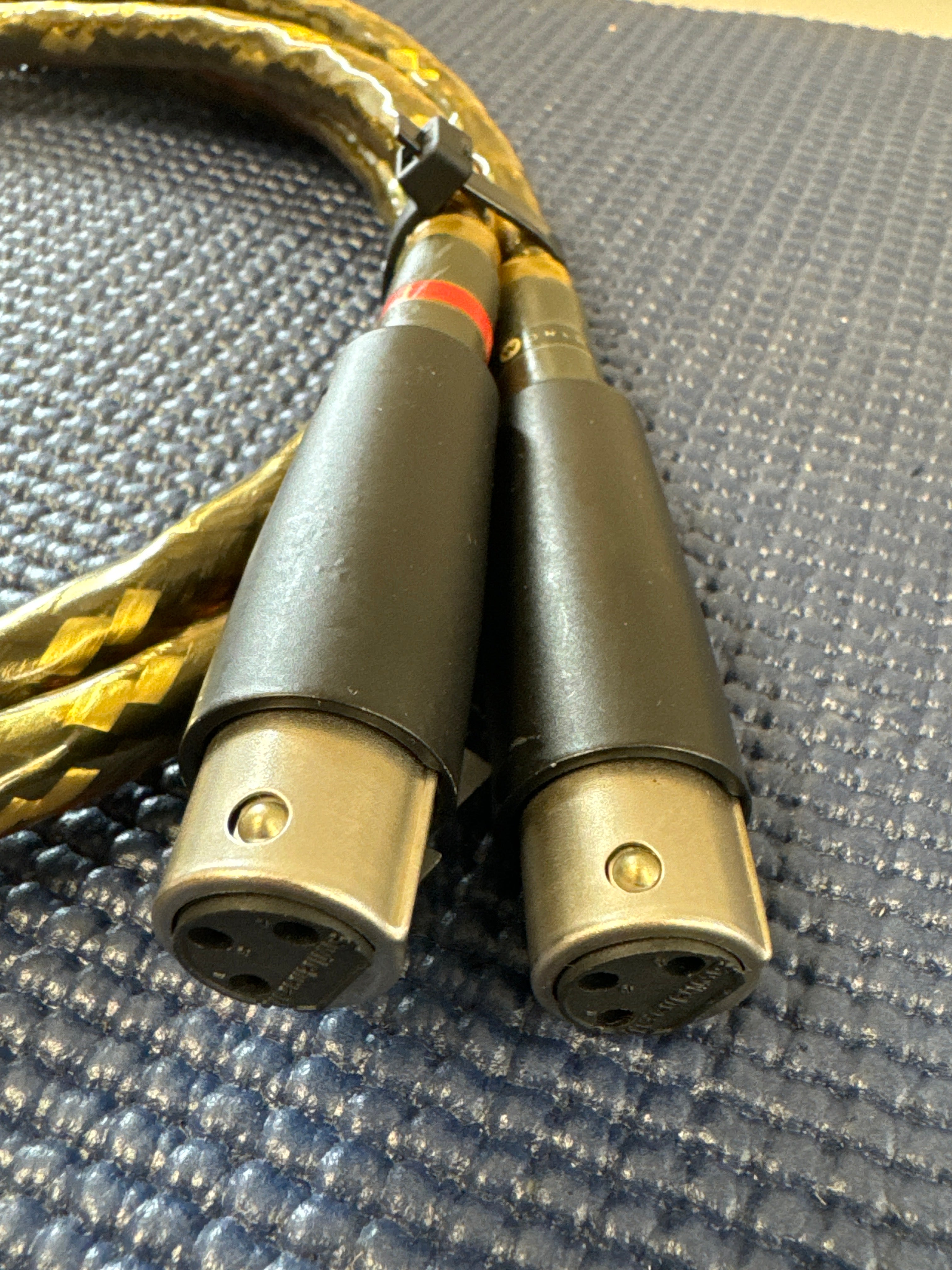 Wireworld Eclipse XLR Interconnect 1M Pair – The Turntable Store