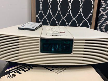 Bose Wave Radio AWR1-1W White w/Remote