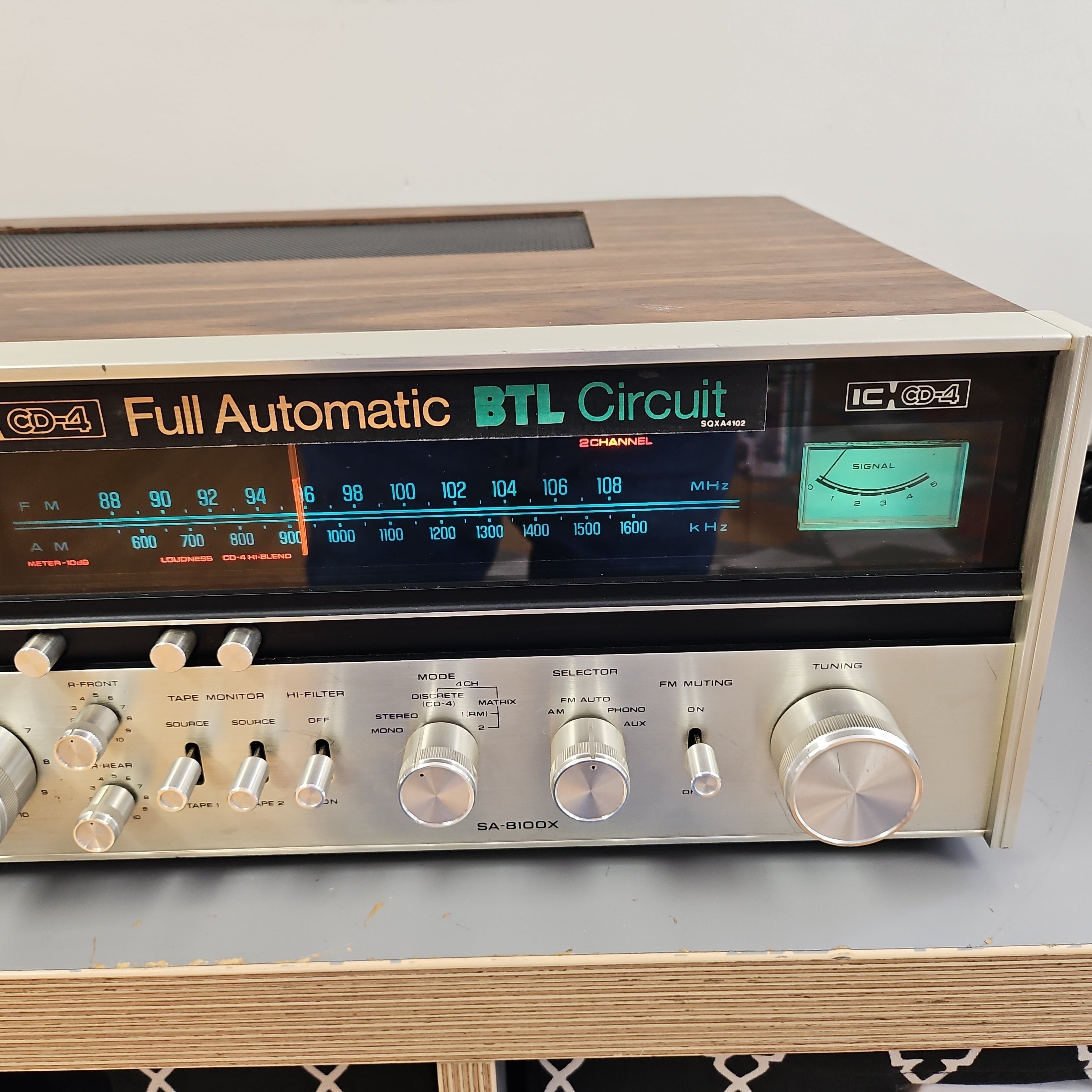 Technics class A4 アンプ Technics SU-A4 Pre Amplifier