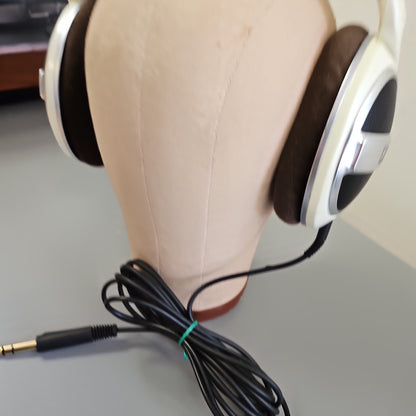 Sennheiser Over the Ear Wired Audiophile Headphones HD 599