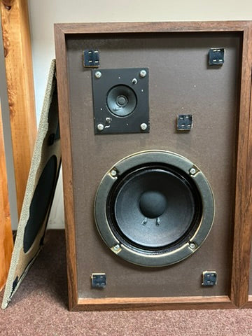 Advent/3 Bookshelf Speakers * Fully Serviced * Original Boxes