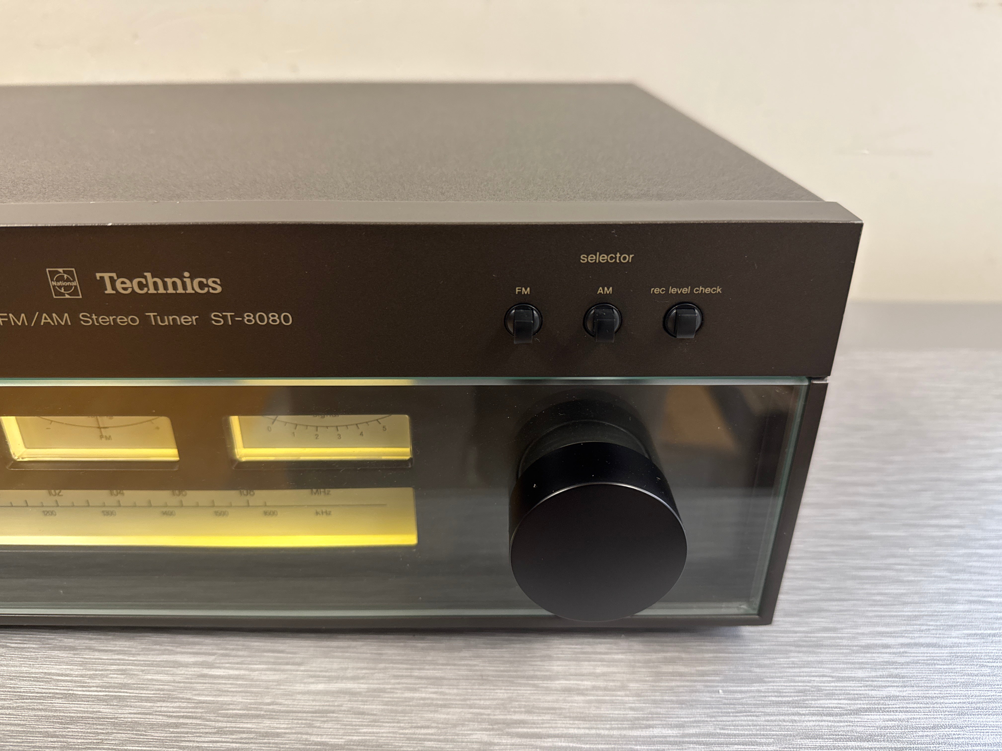 Technics ST-8080 Stereo tuner – The Turntable Store