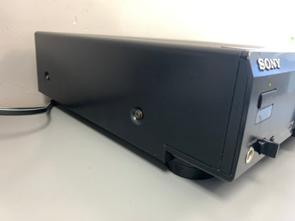 Sony DVP-S530D CD DVD Player