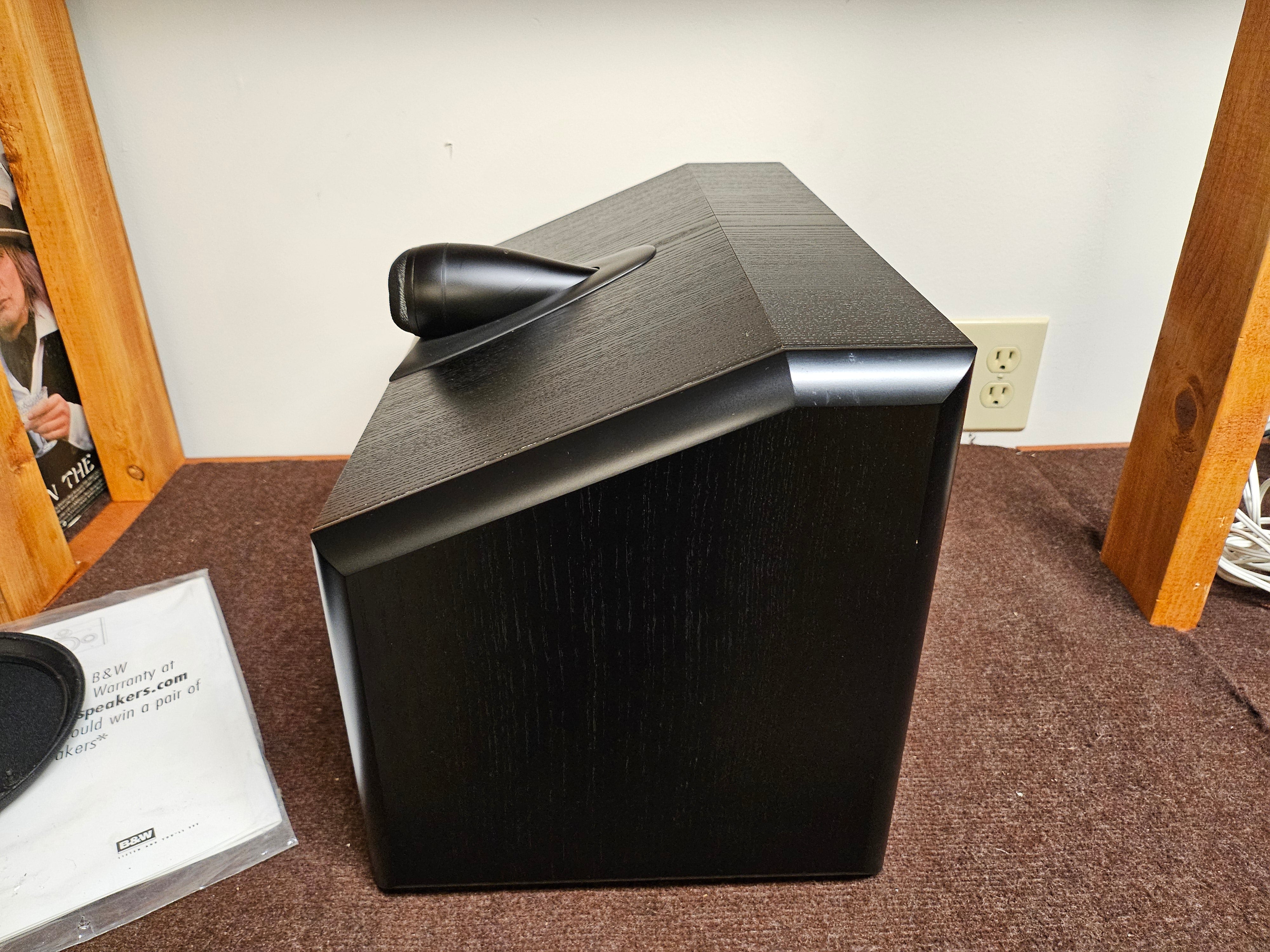 Bower & Wilkins ( B&W) CDM CNT Center Channel Speaker * Box