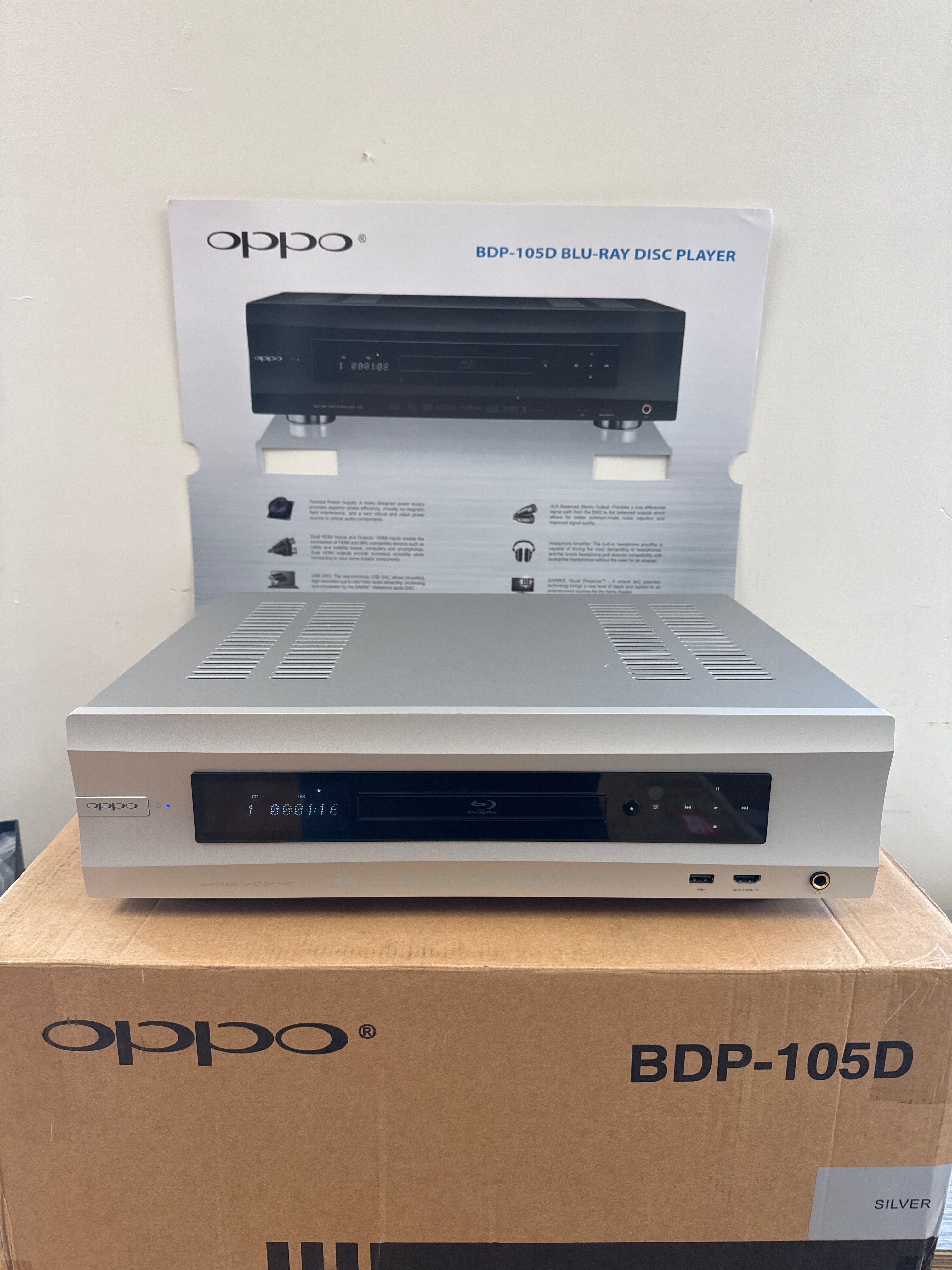 OPPO BDP-105D Universal Audiophile 3D Blu-ray Player Darbee