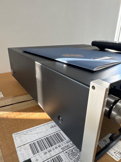 McIntosh C46 Stereo Preamplifier * Like New * Box * Manual * Remote