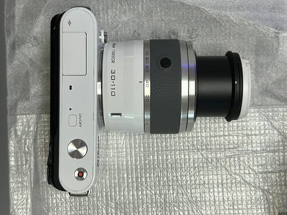 Nikon 1 J1 White Camera w/ 1 Nikkor 30-110 Lens *SEE PHOTOS FOR ACCESSORIES