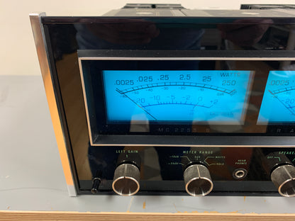 McIntosh MC2255 Power Amplifier