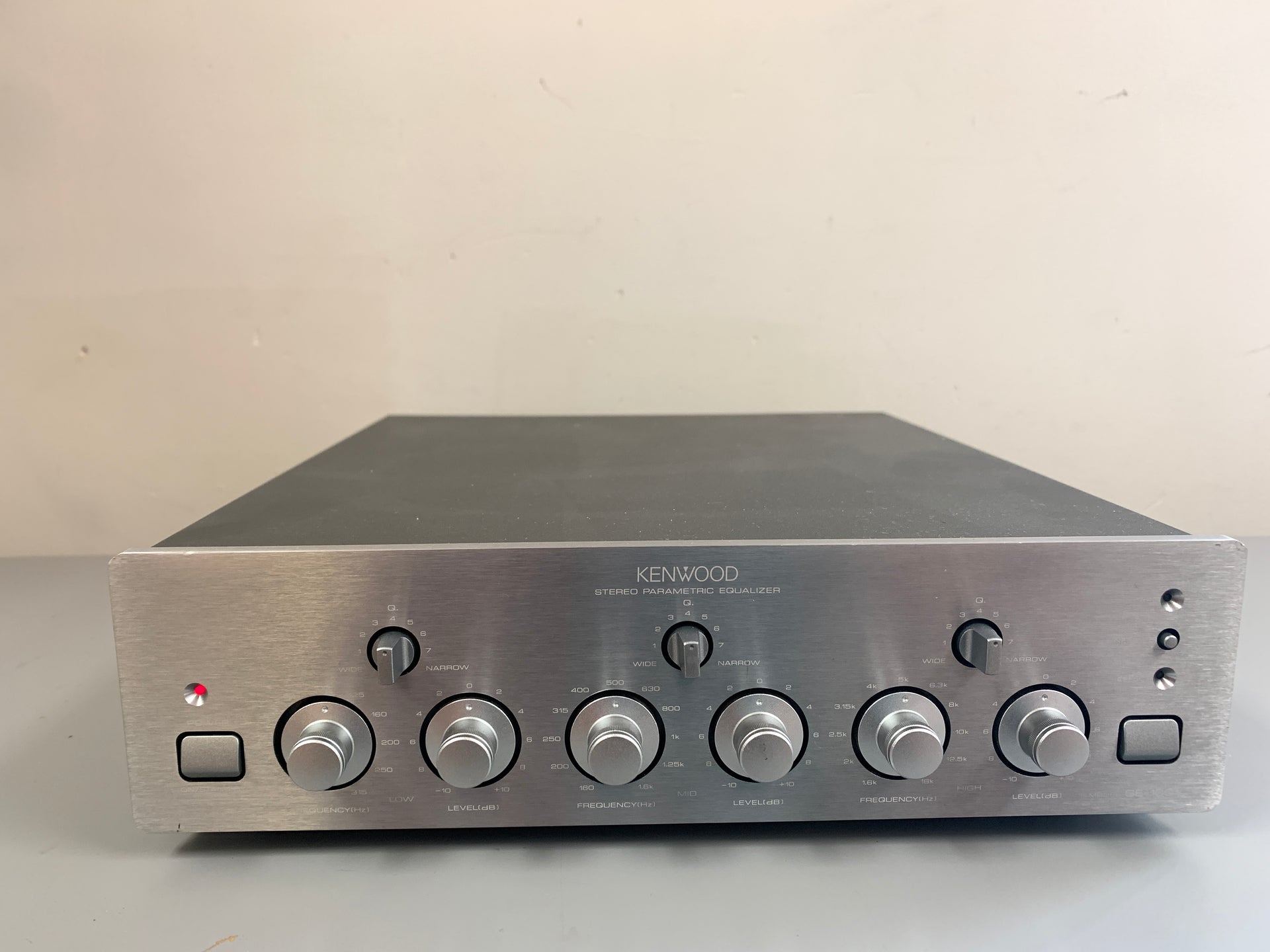 Kenwood - GE-450 - Égaliseur graphique stéréo - Catawiki