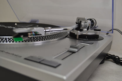 Audio Technica AT-LP120-USB Direct Drive Turntable * Manual * AT3900 Cartridge * Fully Serviced
