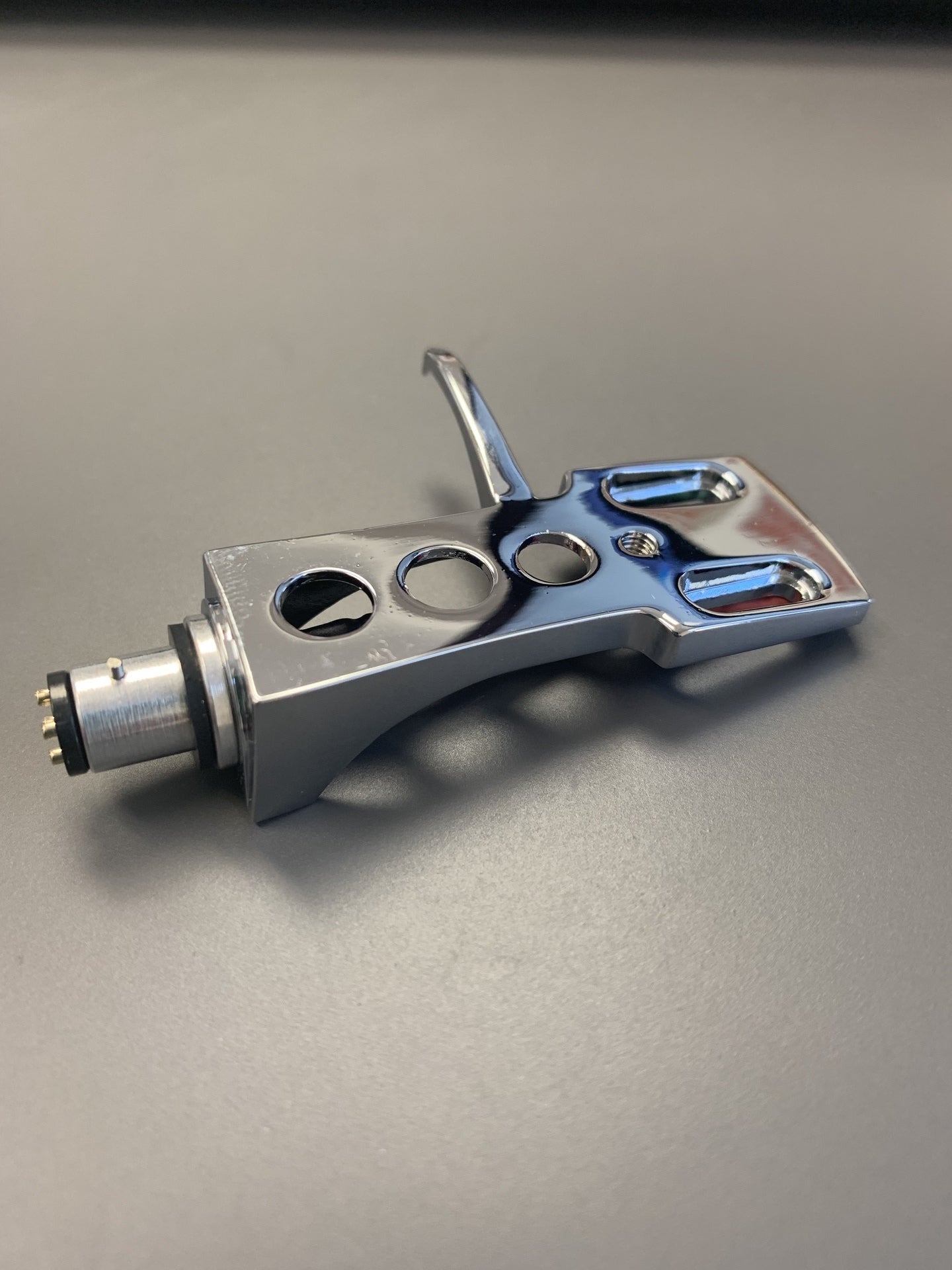 Headshell for 1/2" mounted magnetic cartridges (Silver)