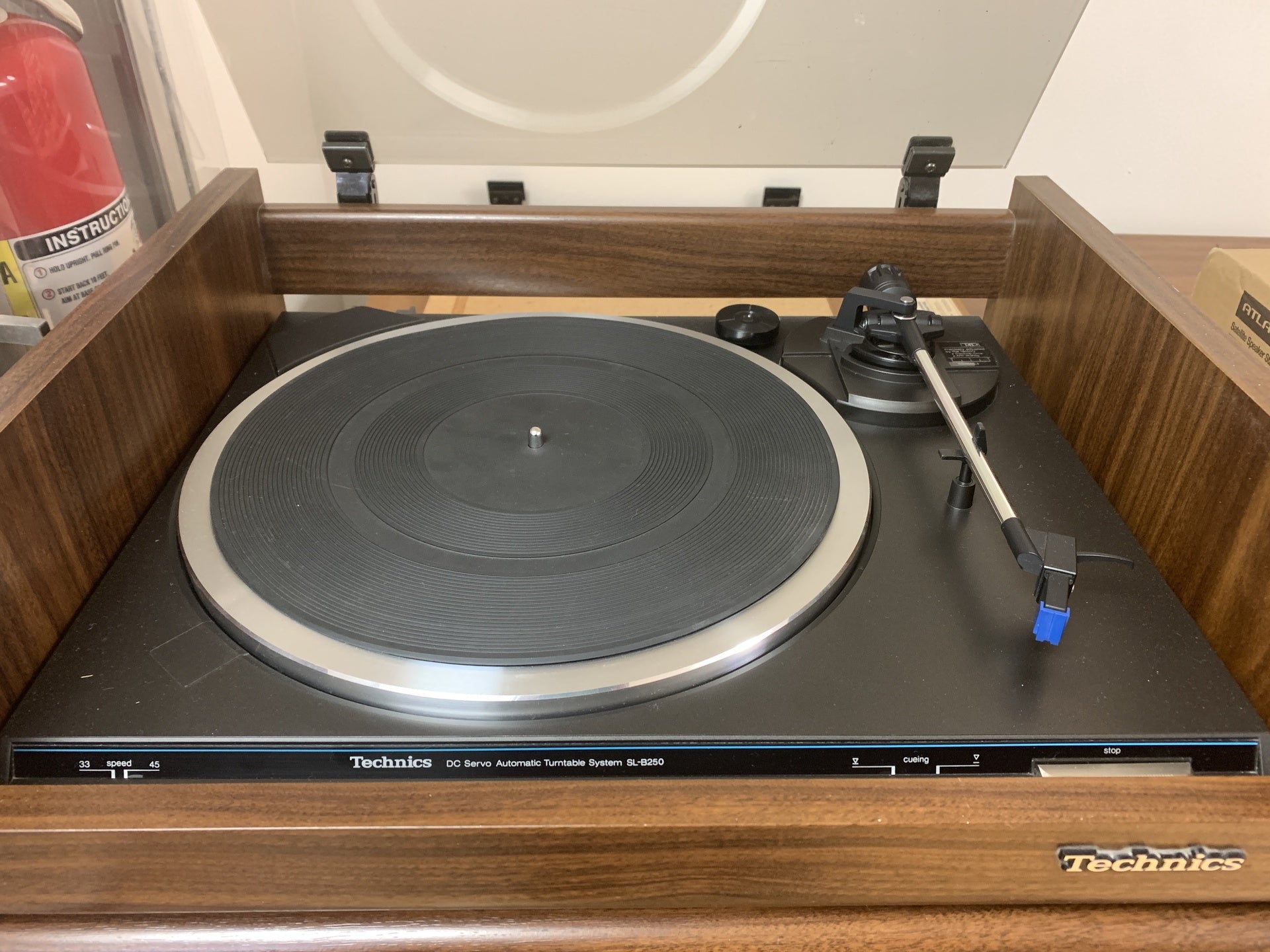 Technics Complete Stereo Rack * 1985 * 100W RMS Amp * Tuner * Eq * Dou ...