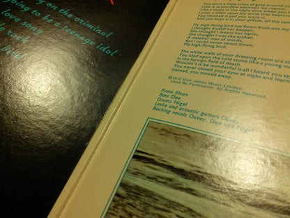 Elton John : Don't Shoot Me I'm Only The Piano Player (LP, Album, Glo)