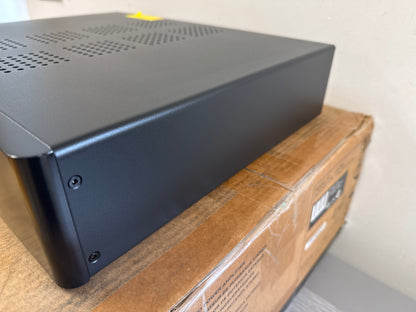 NAD C268 Stereo Power Amplifier * Box