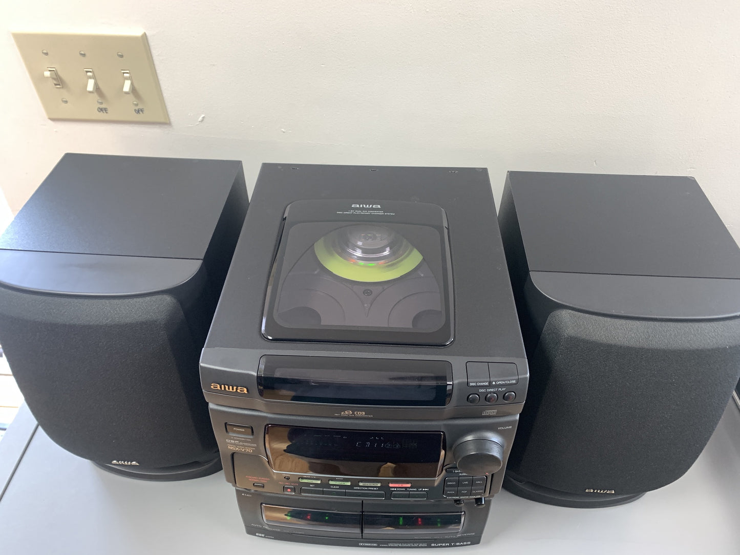 Aiwa NSX-V70 Midi Size Full Stereo System