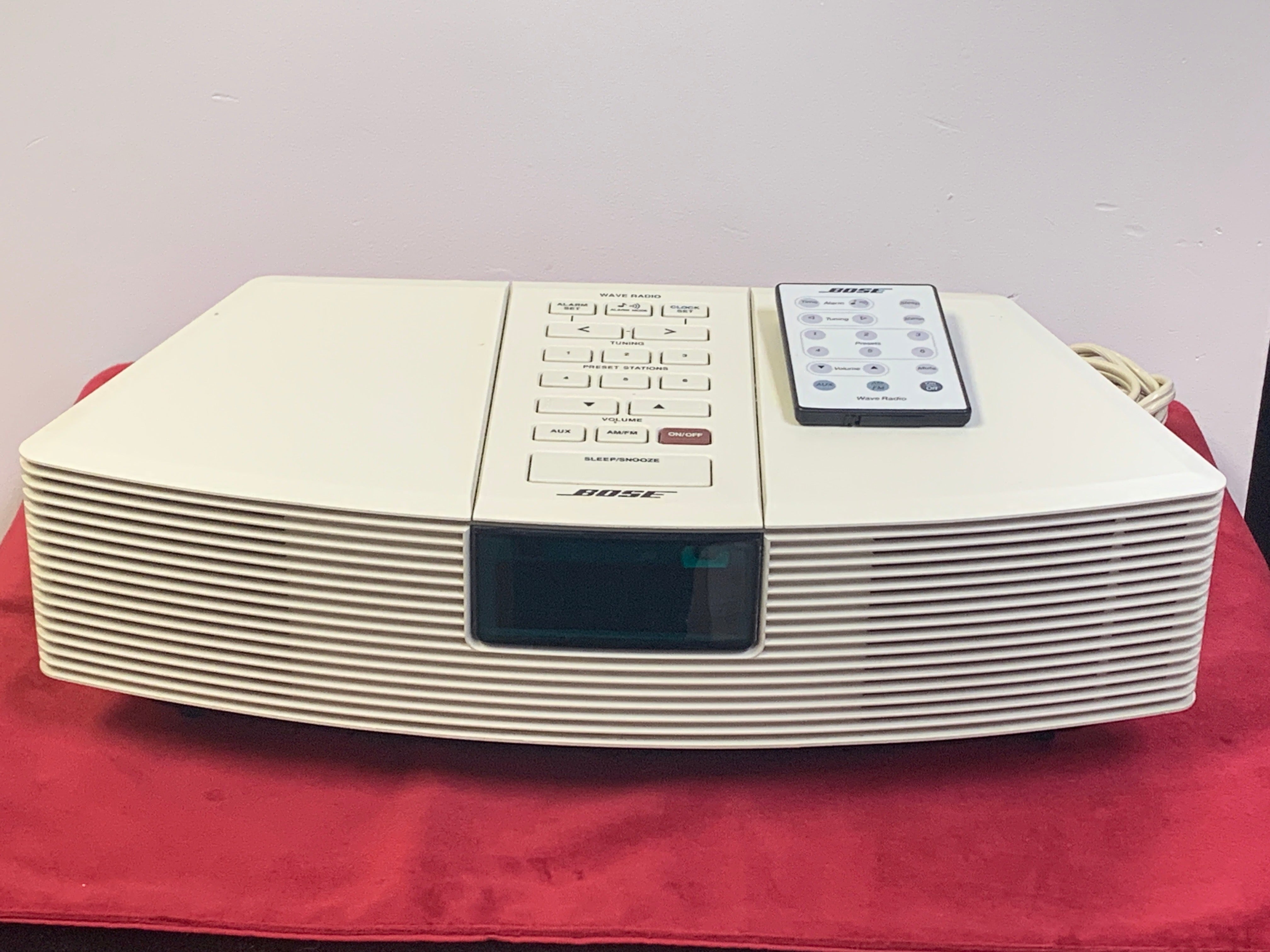 Bose Wave Radio AWR1-1W White w/Remote