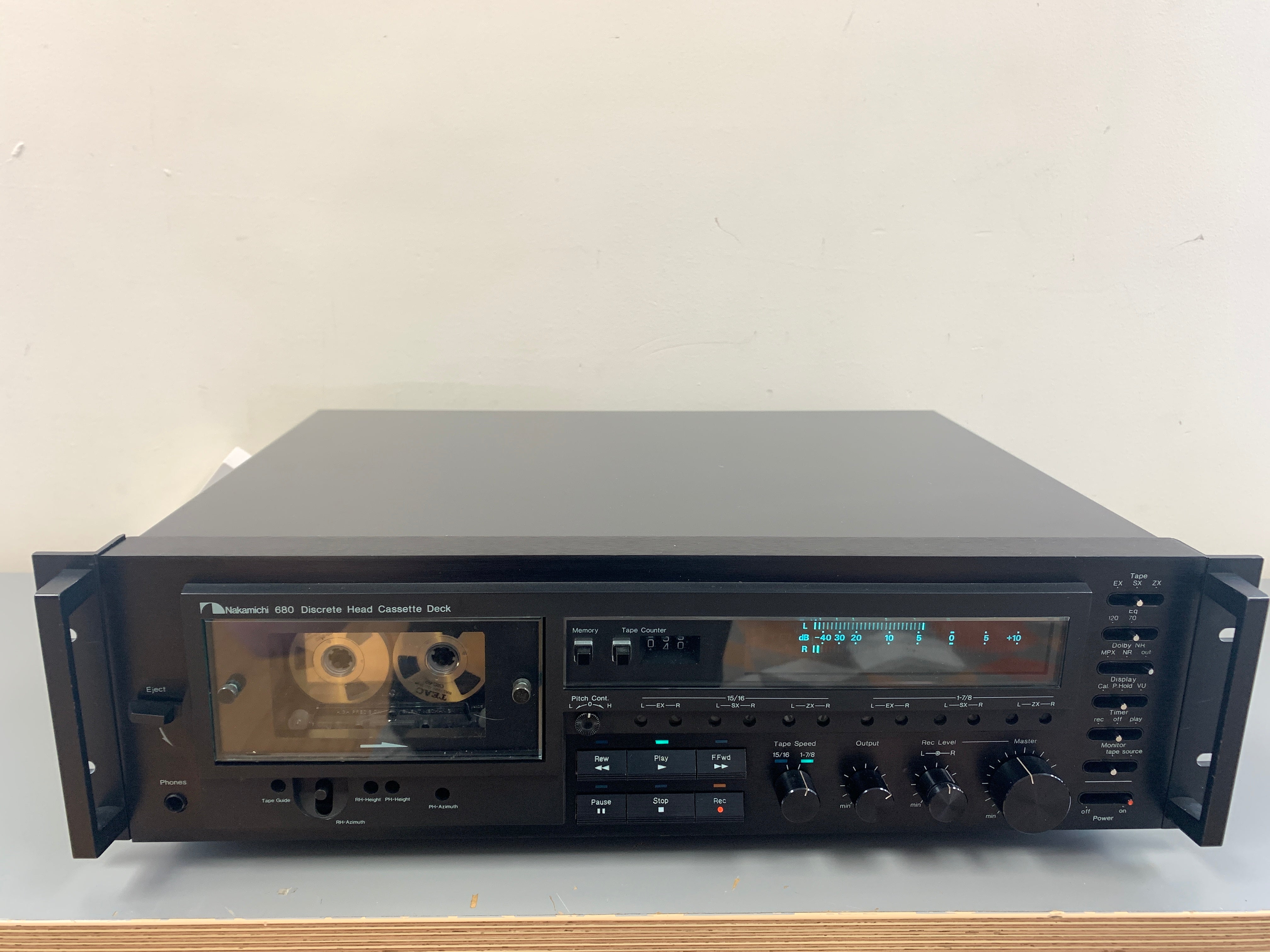Nakamichi 680ZX Cassette Deck; Tape Player / Recorder (AS-IS; broken eject switch Nakamichi 680ZX Cassette Deck; Tape Player / Recorder (AS-IS; broken eject switch