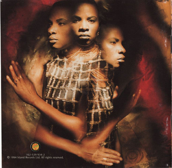 Buy Angélique Kidjo : Ayé (CD, Album) Online for a great price – The Turntable Store