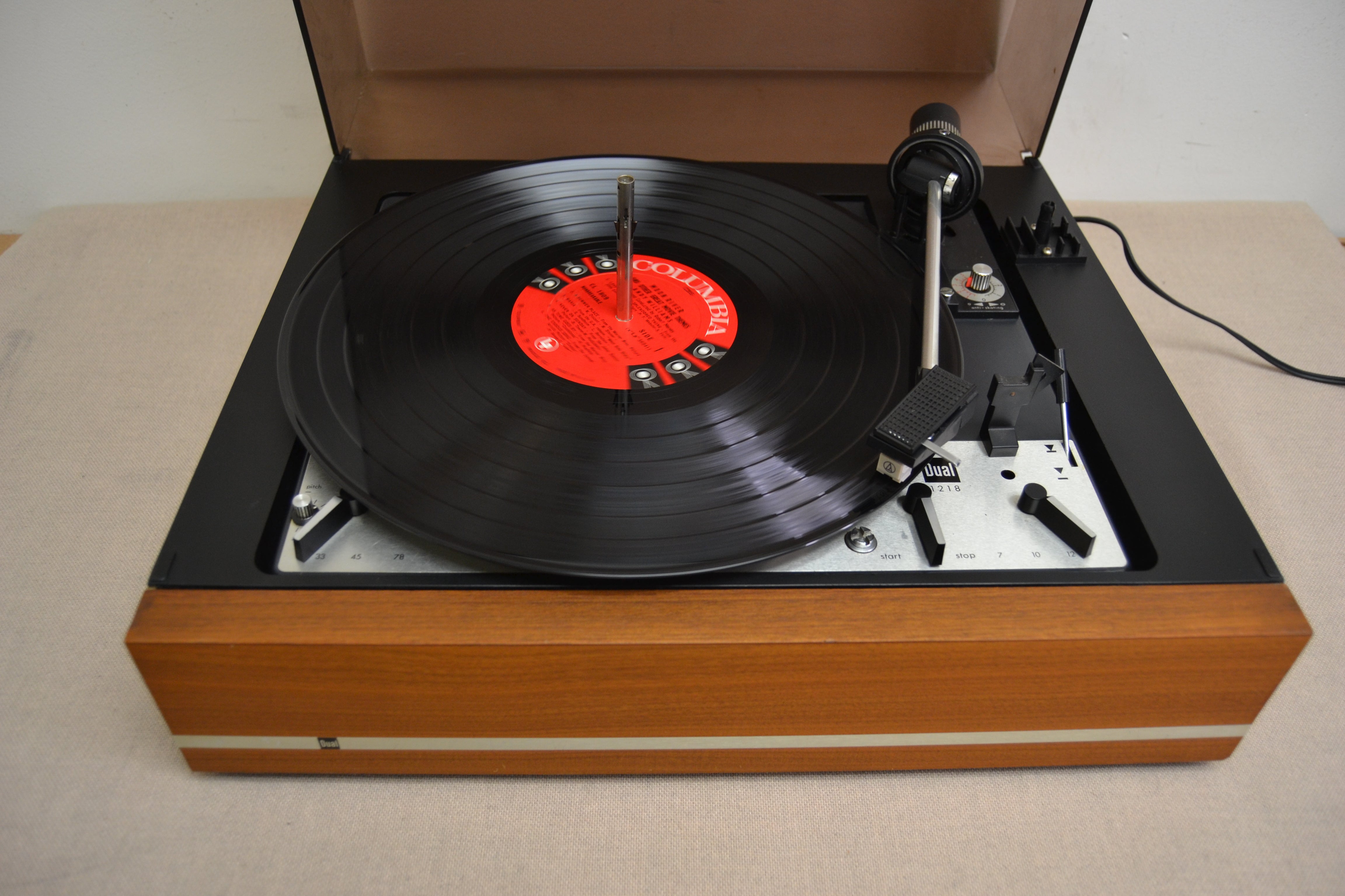 Dual 1218 Turntable * Fully Serviced * DUAL Plinth * NEW Audio Technics Cartridge