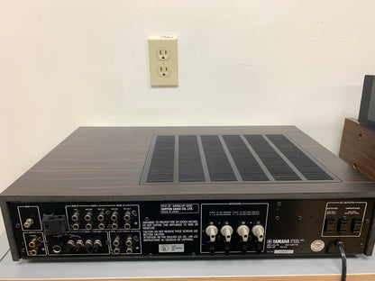 Yamaha R-1000 Stereo Receiver