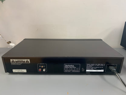 Technics SL-P230 CD Player