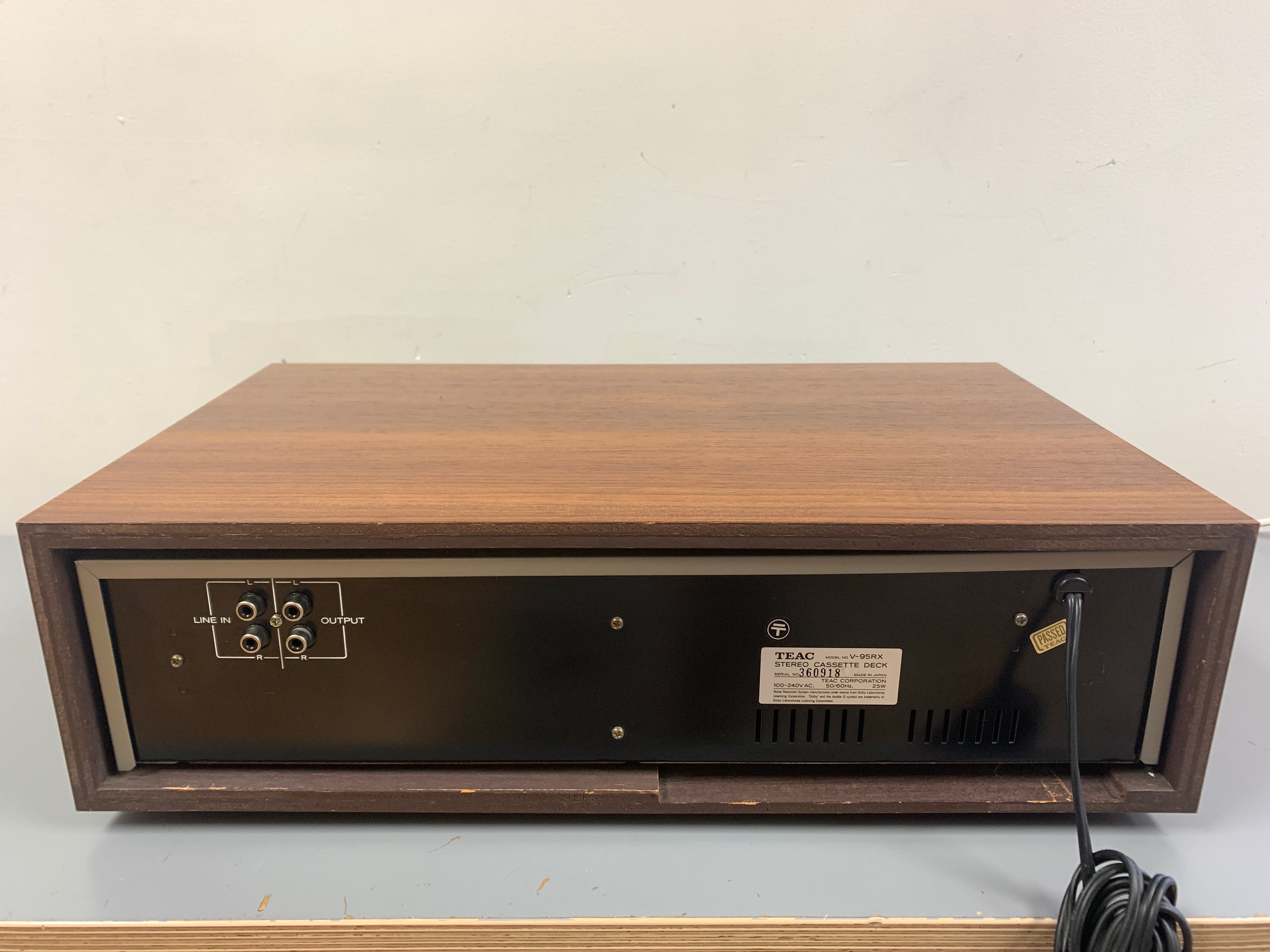 TEAC V-95RX Single Cassette Deck – The Turntable Store