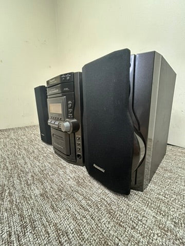 Panasonic SA-PM12 CD Stereo System * 5 Disc Changer * Radio * Cassette * Speakers
