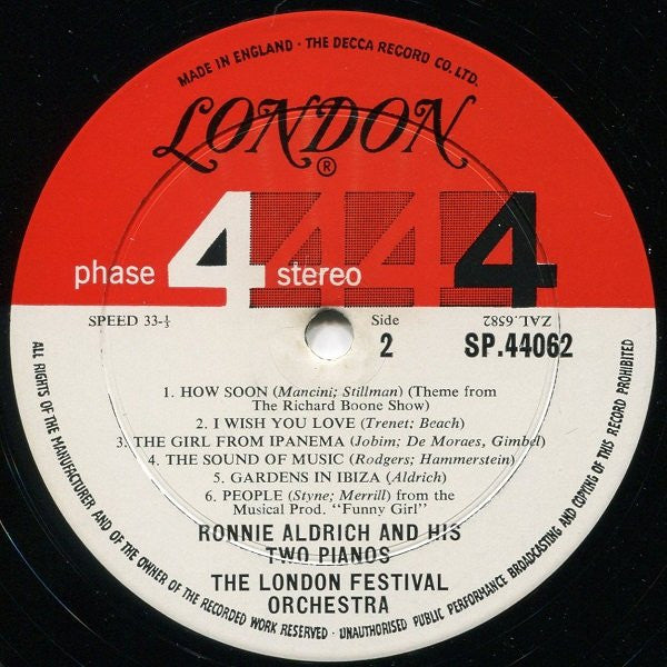 Ronnie Aldrich And His Two Pianos With The London Festival Orchestra* : The Magic Moods Of Ronnie Aldrich (LP, Album)