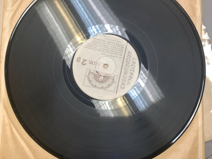 Crosby, Stills, Nash & Young - Traces (2xLP, Unofficial) (Near Mint (NM or M-))