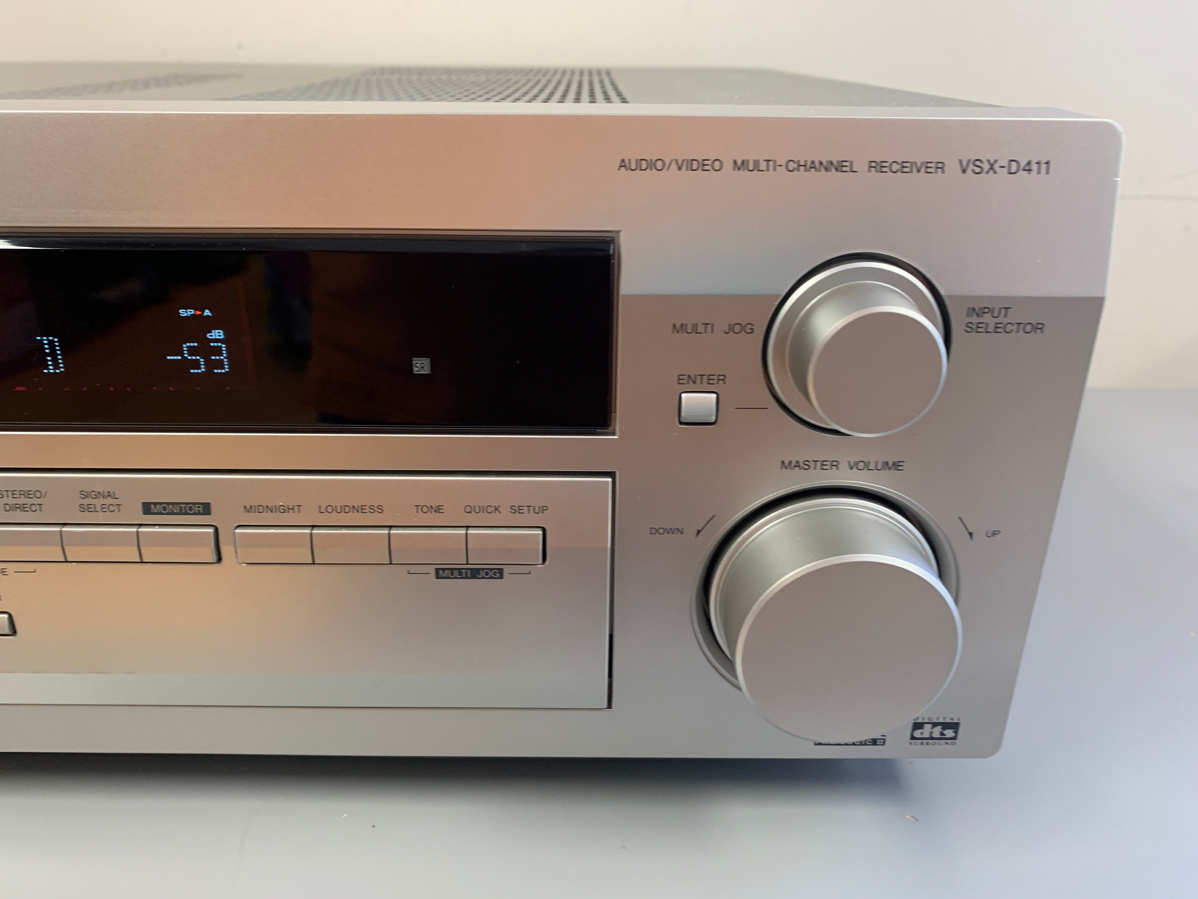 Pioneer VSX-D411 Receiver – The Turntable Store