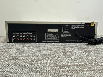 Technics SH-8055 Stereo Graphic Equalizer with Spectrum Analyzer and Technics RP-3215E Condenser Microphone * Fully Serviced