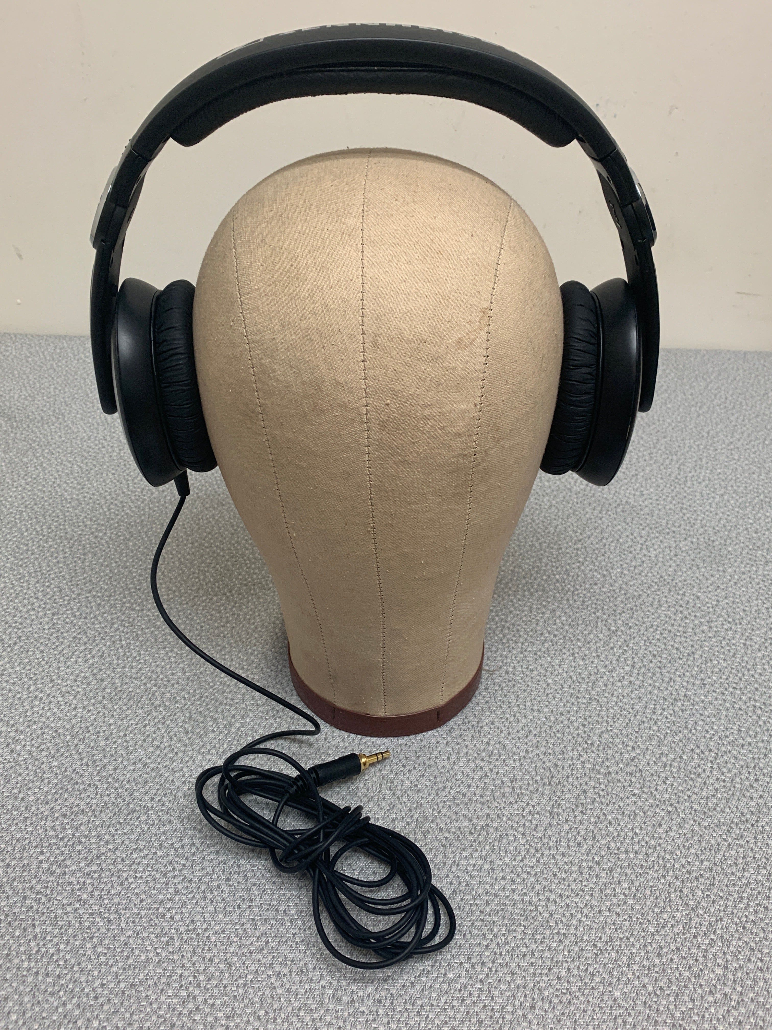 Sennheiser HD 205 Over Ear Headphones