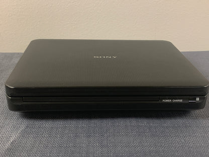 Sony DVP-FX730 Portable DVD Player 7in *w/ charger