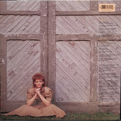 Reba McEntire : Whoever's In New England (LP, Album, Pin)