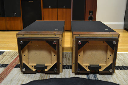 McIntosh XR3 Floor Standing Speakers * Refoamed 7/2026 * Fully Serviced * No Store Shipping
