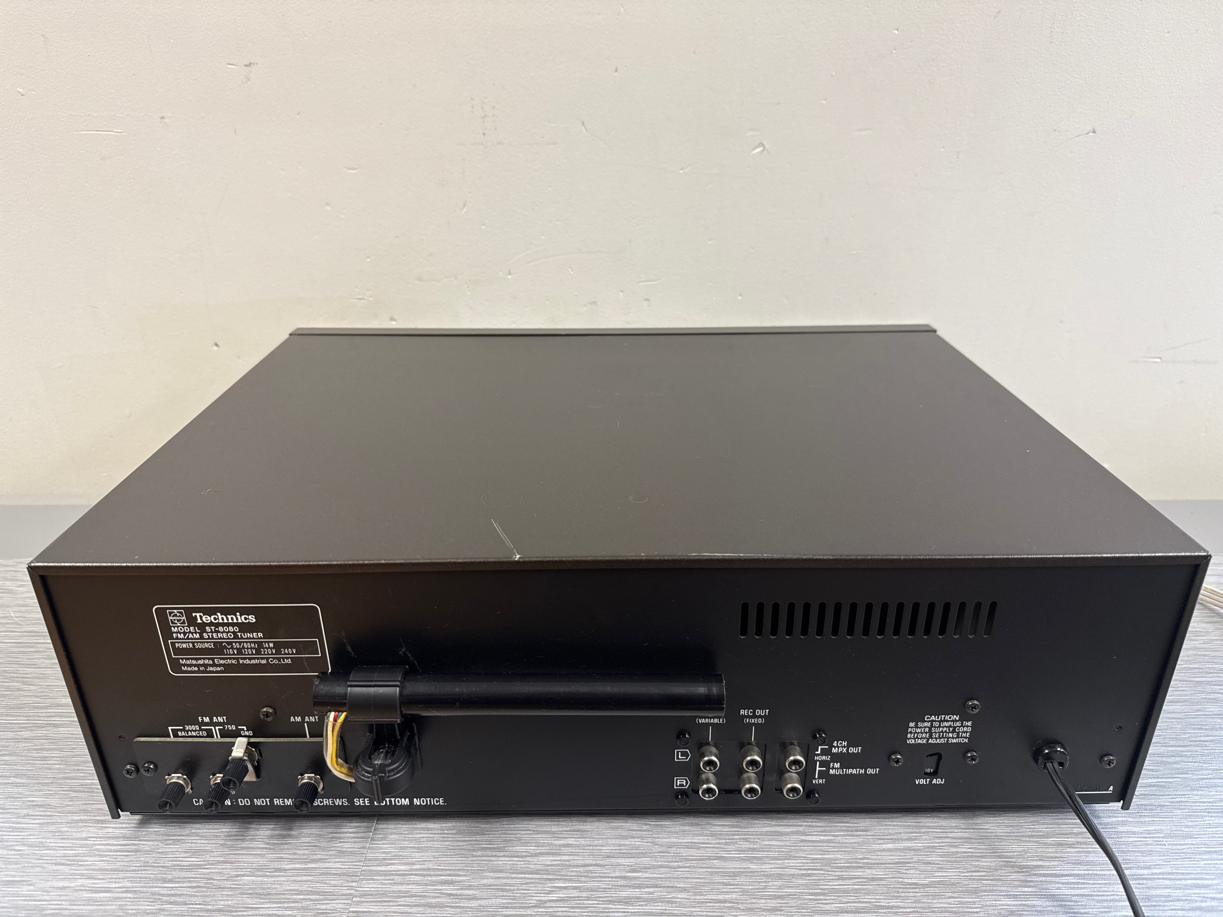 Technics ST-8080 Stereo tuner – The Turntable Store