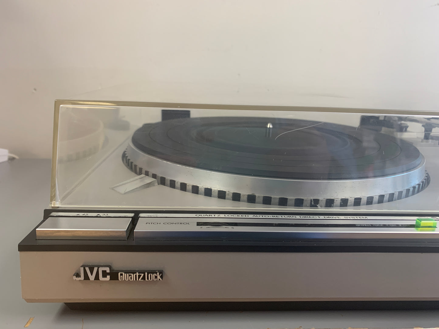 JVC QL-A5 Turntable
