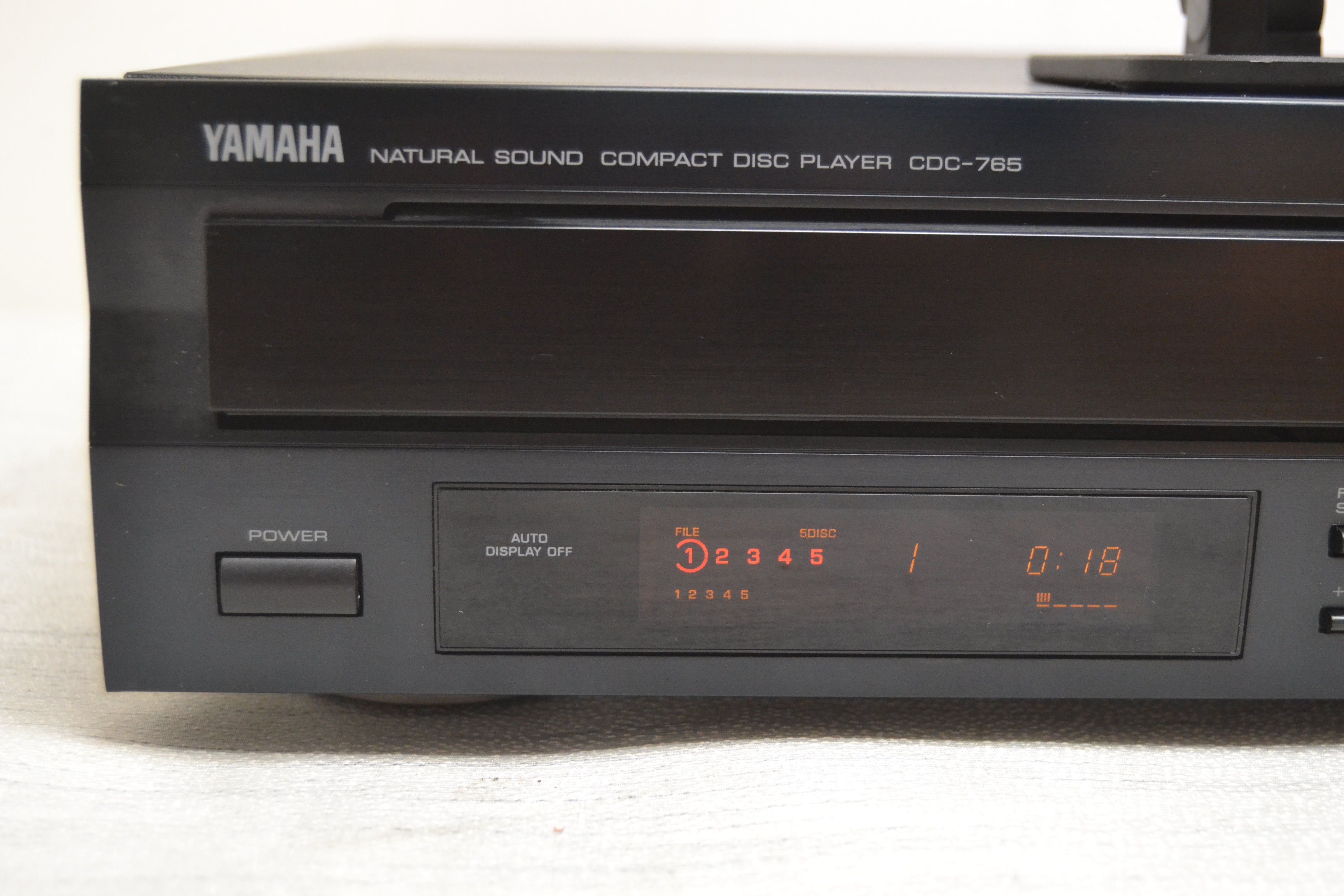 Yamaha CDC-765 Cd Carousel * 5 Discs * Remote * Fully Serviced * New Belts