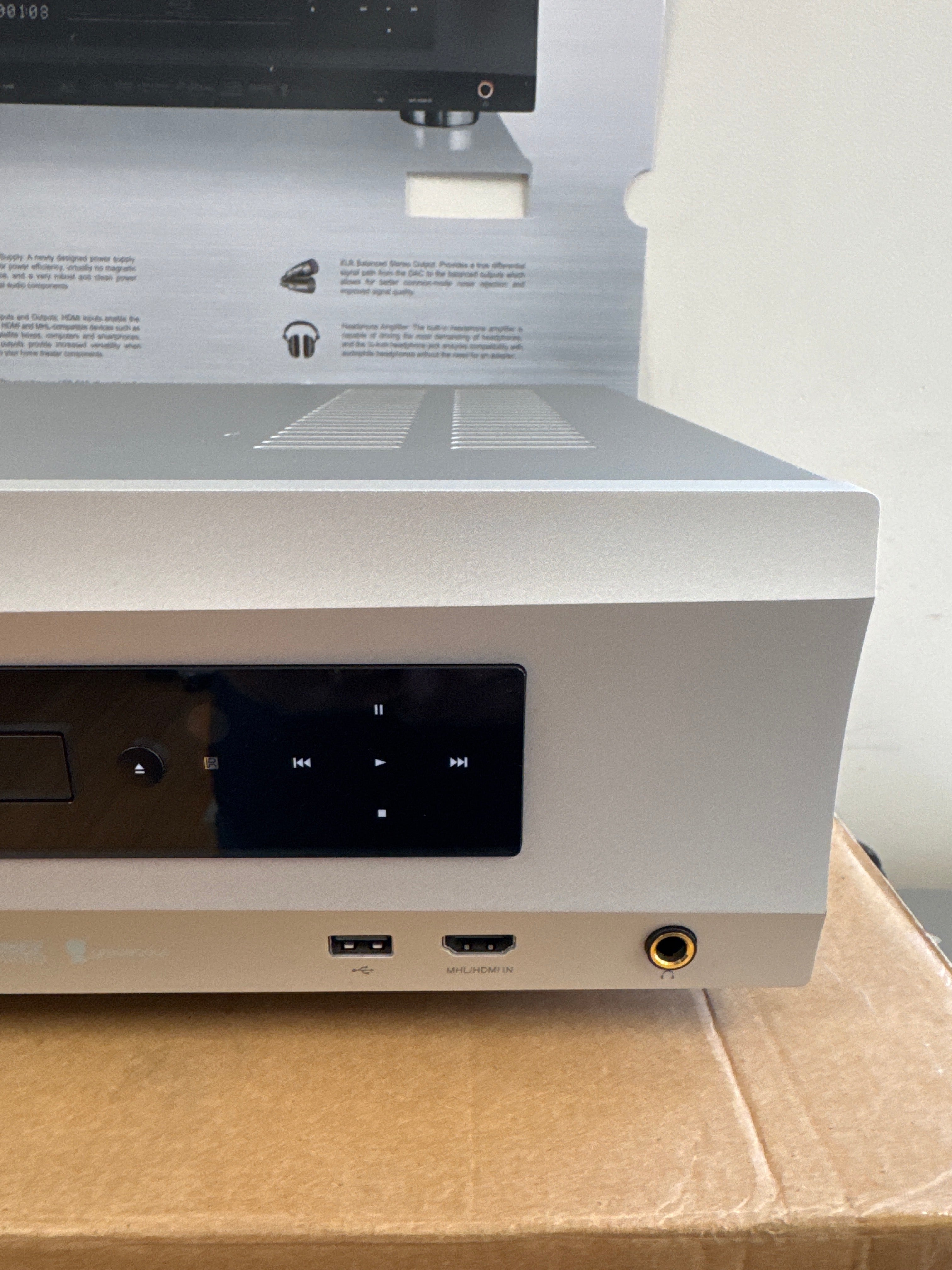 OPPO BDP-105D Universal Audiophile 3D Blu-ray Player Darbee