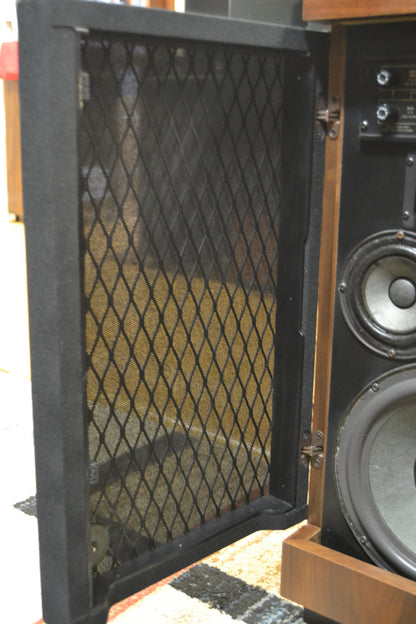 McIntosh XR3 Floor Standing Speakers * Refoamed 7/2026 * Fully Serviced * No Store Shipping