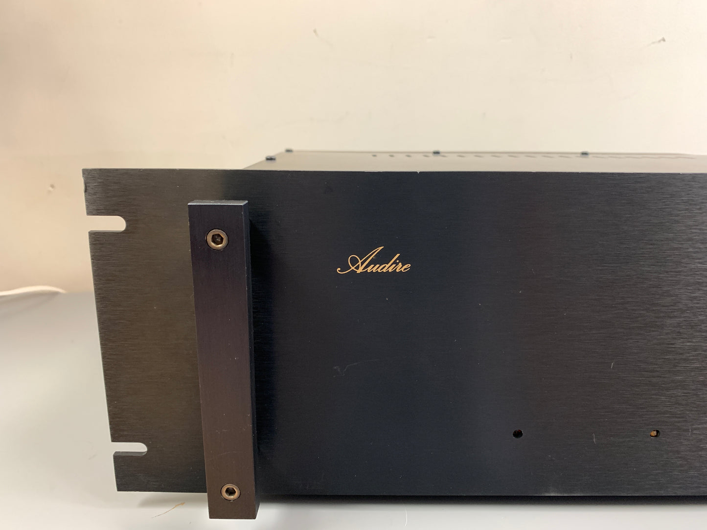 Audire Model 2 Power Amplifier
