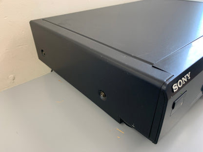 Sony DVP-S330 DVD Player